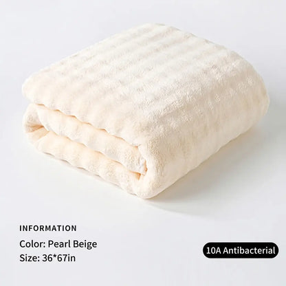 Oversized Bubble Fleece Bath Towel