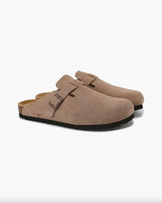 Avellia Suede Clogs